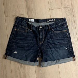 Gap Sexy Boyfriend Shorts Mildly Distressed